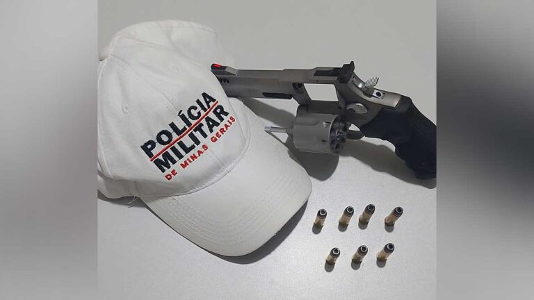 Motorista de caminhonete é preso portando arma de fogo na MG-181 em João Pinheiro