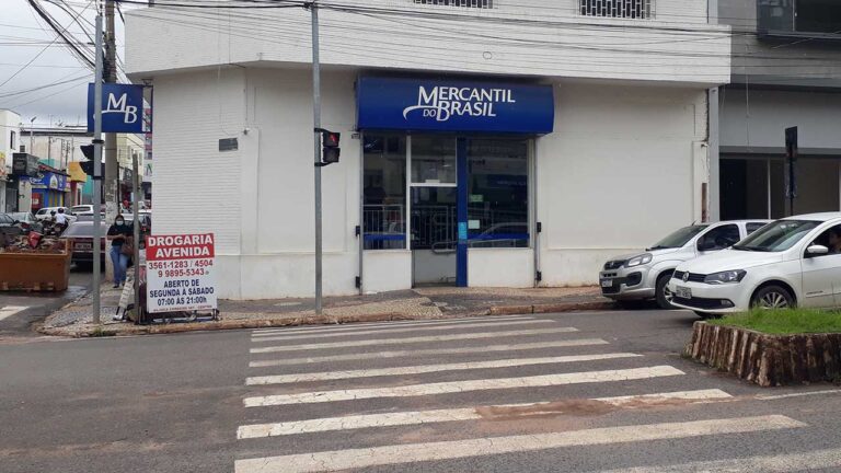Criminoso se passa por funcionário de banco, acessa celular de pinheirense remotamente e causa prejuízo de R$15 mil