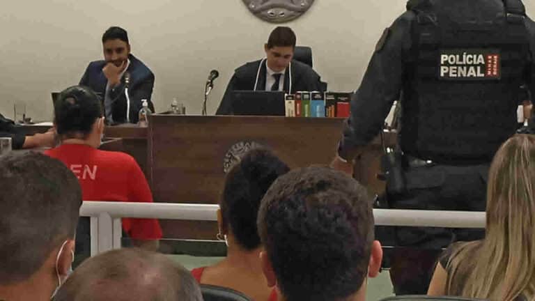 Caso Angelina: cinco advogados patrocinam a defesa de Angelina e tentam demonstrar que ela não agiu sozinha