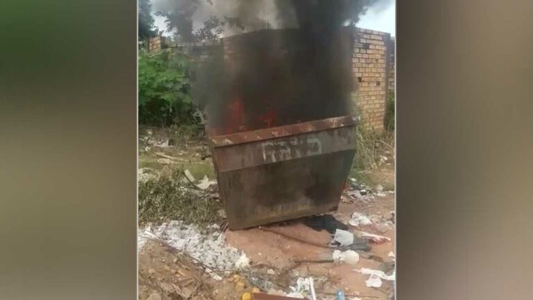 Proprietários de caçambas pedem que população pare de atear fogo no lixo em João Pinheiro