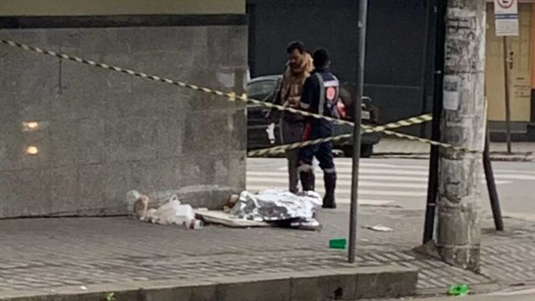 Frio pode ter provocado morte de homem em situação de rua em Divinópolis, Minas Gerais