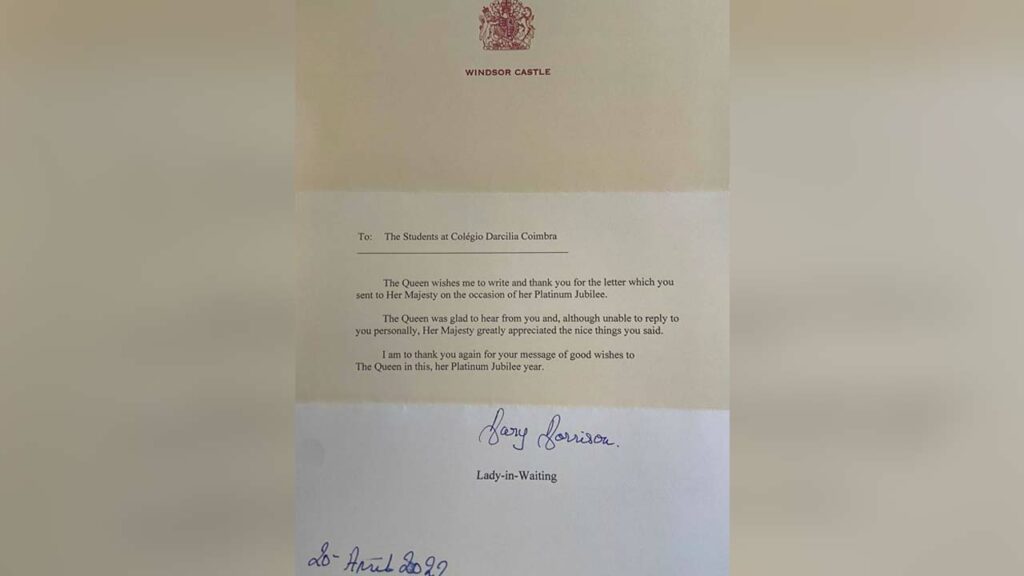Alunos pinheirenses são notados pela Rainha Elizabeth II após envio de carta felicitando os 70 anos de reinado