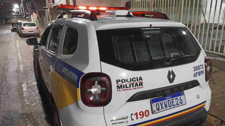 Ladrão aproveita ausência de morador, invade residência e furta geladeira, TV e até comida em João Pinheiro