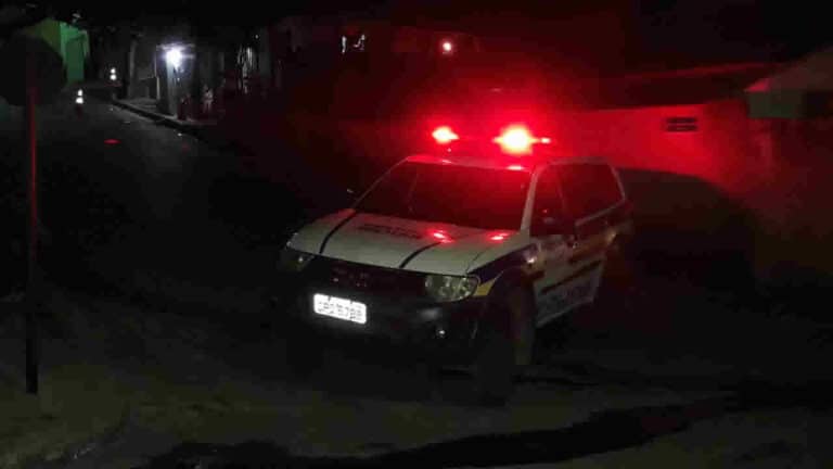 Polícia Militar troca tiros com bandidos armados durante perseguição em João Pinheiro