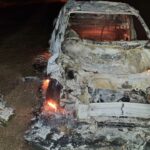 Veículo funerário que levava corpo de produtor rural que se afogou em Coromandel bate em cavalo e pega fogo