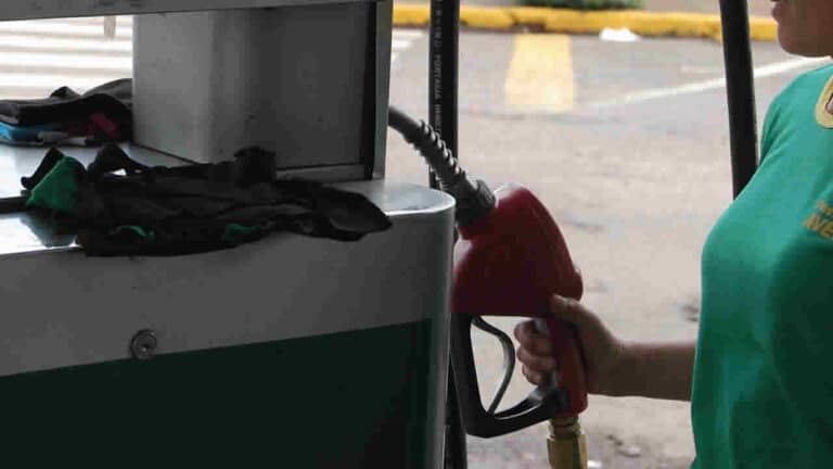 Posto de combustível se nega a contratar frentista por ser transgênero e é condenado em Minas Gerais