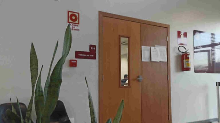 Testemunhas de defesa atestaram idoneidade moral de família acusada de homicídio em João Pinheiro