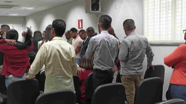 Pai, filhos e neto são condenados a prisão pelo Tribunal do Júri por homicídio ocorrido em 2014, em João Pinheiro