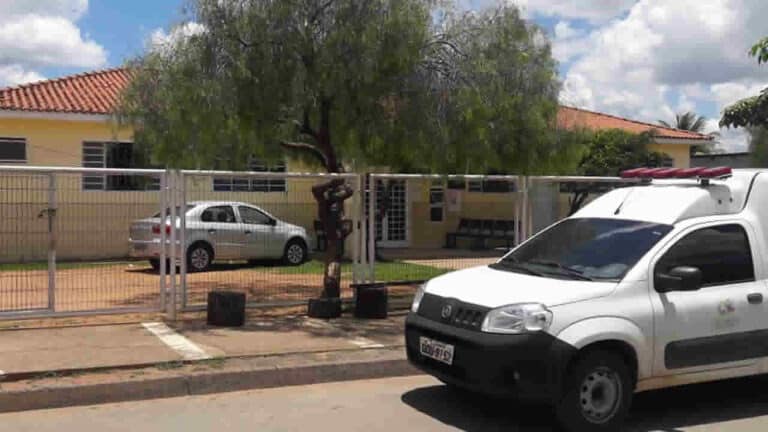 Funcionários e pacientes denunciam médico por descontrole e agressão física em Luizlândia do Oeste (JK)