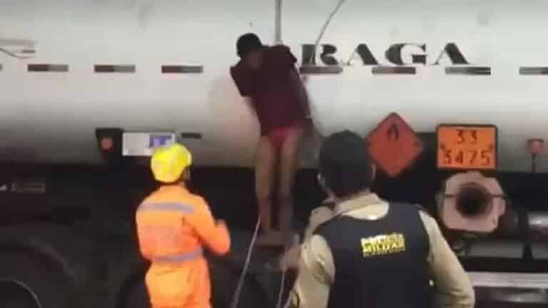 Homem em surto psicótico sobe em carreta de combustível e é contido pela Polícia em João Pinheiro