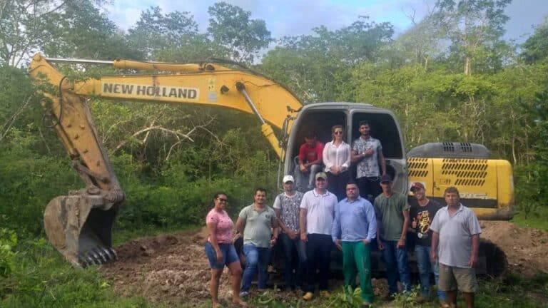 União Treinamentos está com matrículas abertas para curso de operador de máquinas pesadas em João Pinheiro