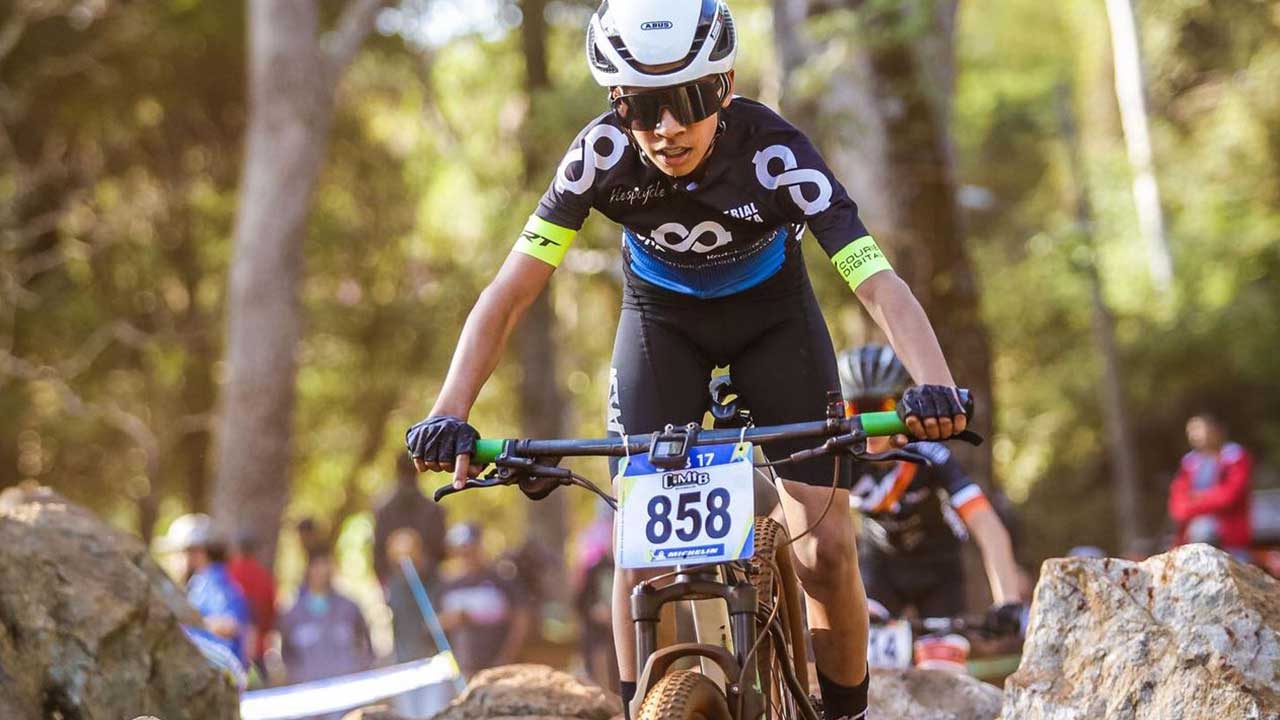 Ciclistas pinheirenses conseguem se destacar em campeonato internacional em Araxá