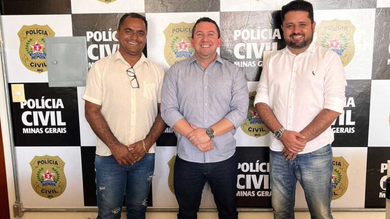 Empresário pinheirense doa cela de viatura para a Polícia Civil de João Pinheiro