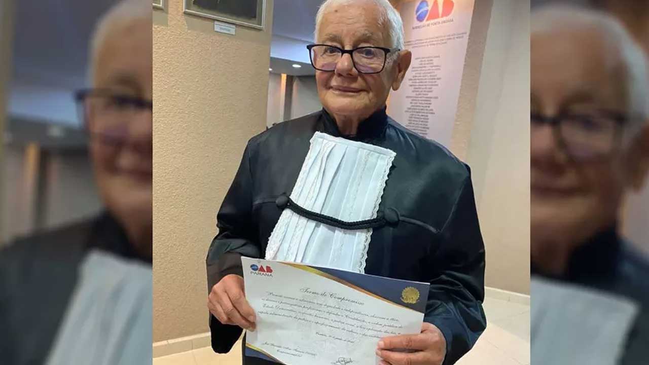 Aos 77 anos, aposentado realiza sonho e conquista aprovação na OAB