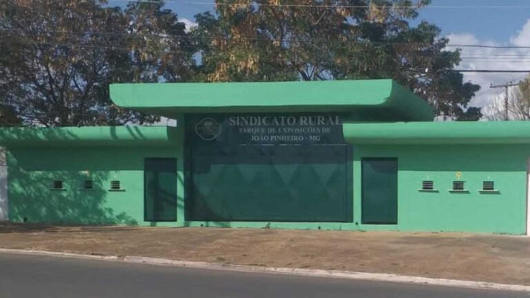 Festa da cidade de João Pinheiro acontecerá no Parque de Exposições; atrações ainda não foram divulgadas