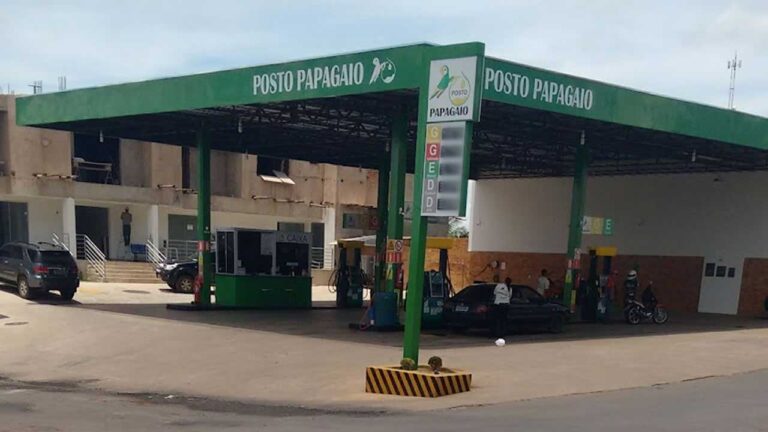 Posto de combustíveis se recusa a emitir nota fiscal para cliente e Polícia Militar é acionada em João Pinheiro