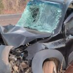 Grave acidente entre carro e caminhão deixa três pessoas feridas na LMG-667 em Brasilândia de Minas