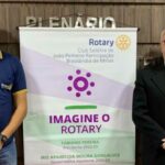 Rotary Satélite de Brasilândia de Minas recebe visita do Governador Distrital em cerimônia na Câmara Municipal