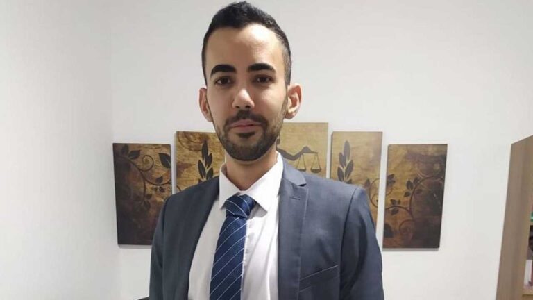 Justiça condena Instagram a indenizar advogado que teve conta hackeada por golpistas em João Pinheiro
