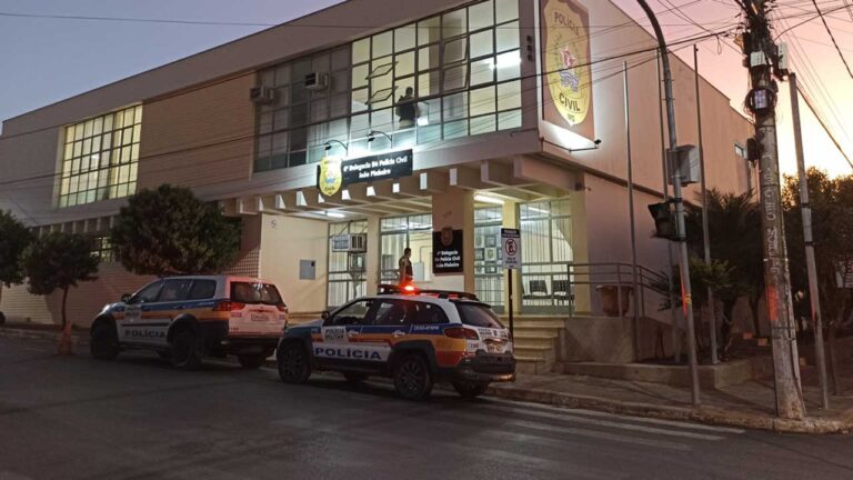 Jovem tenta agredir namorada na frente da Polícia Militar e acaba preso em João Pinheiro
