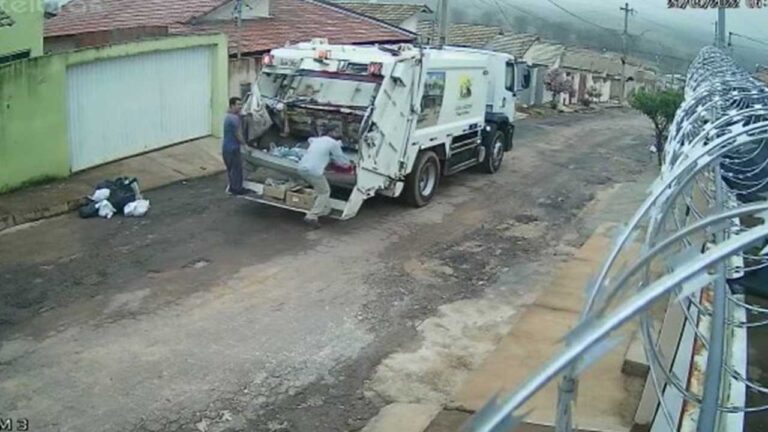 Câmera flagra funcionário da prefeitura arremessando ovo podre em muro de residência em João Pinheiro