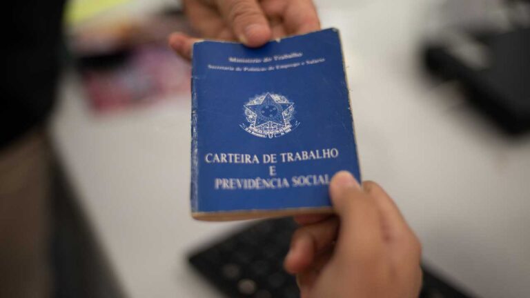 Sine de João Pinheiro oferta 31 vagas de emprego com salários de até R$ 2.500,00