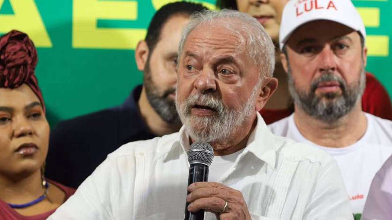 Em tom de ameaça, Lula diz que Zema sentirá “remorso” por apoiar Jair Bolsonaro