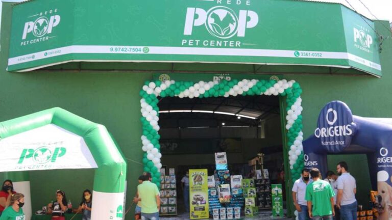 Aniversário Pop Pet Center conta com várias promoções e brindes para clientes de João Pinheiro