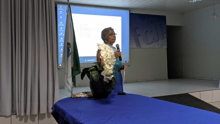 FCJP promove cerimônia de lançamento das novas edições da Revista Altus Ciência