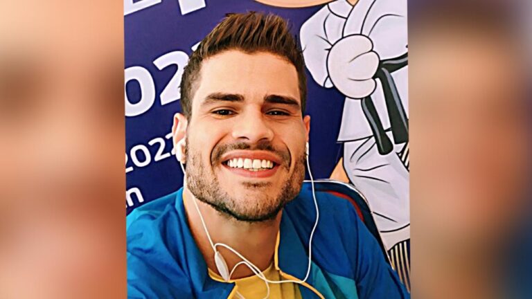 Atleta pinheirense desembarca na Indonésia para buscar mais uma medalha no karatê