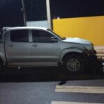 Motociclista de 21 anos bate de frente contra caminhonete no Papagaio, em João Pinheiro
