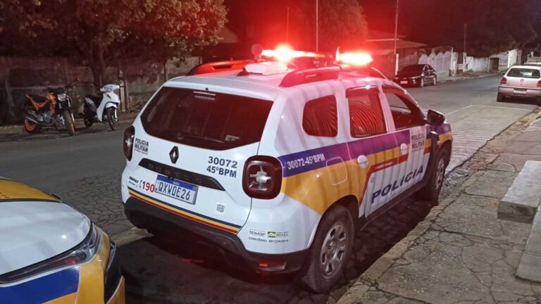 Filho que ameaçou o pai com uma faca em busca de dinheiro para comprar drogas é preso pela PM em João Pinheiro