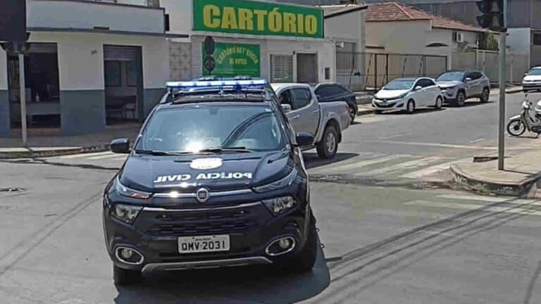 Suspeito de incendiar casa da ex-namorada é preso pela Polícia Civil em João Pinheiro