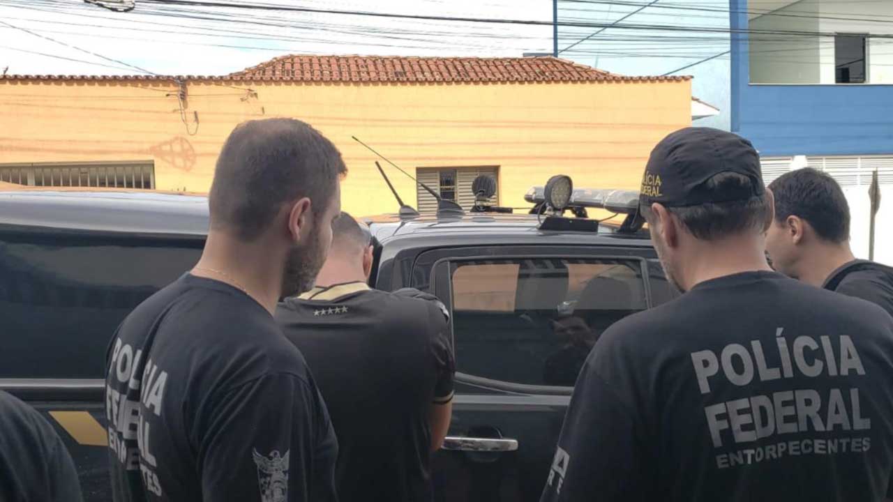Homem acusado de tráfico internacional de drogas é preso pela Polícia Federal em Patos de Minas