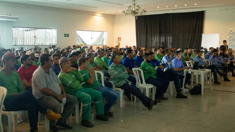 Veredas Agro e Destilaria Veredas promovem dia de aprendizado sobre segurança do trabalho para colaboradores em João Pinheiro