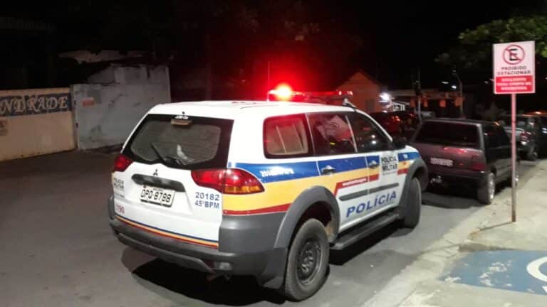 Valentão: homem agride a ex e desafia policiais militares que atenderam pedido de socorro em João Pinheiro