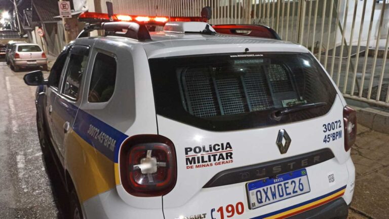 Mulher é agredida e ameaçada de morte pelo ex em seu local de trabalho em João Pinheiro