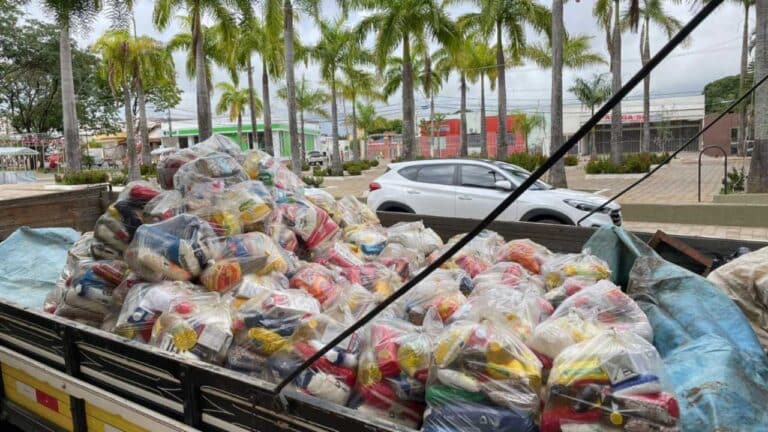 Campanha da Ordem DeMolay arrecada 2,3 toneladas de alimentos em João Pinheiro