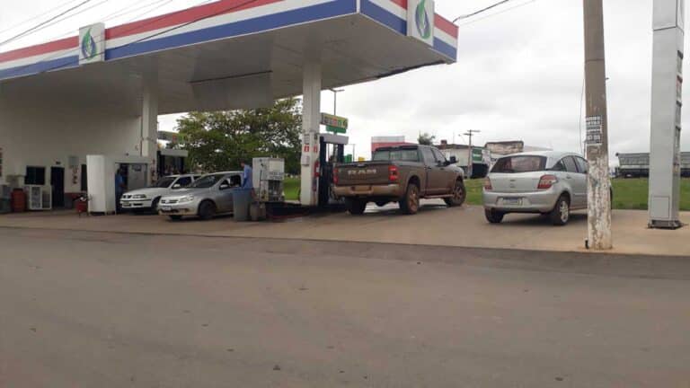 Preço da gasolina sobre 1,89% na primeira quinzena de janeiro no Brasil