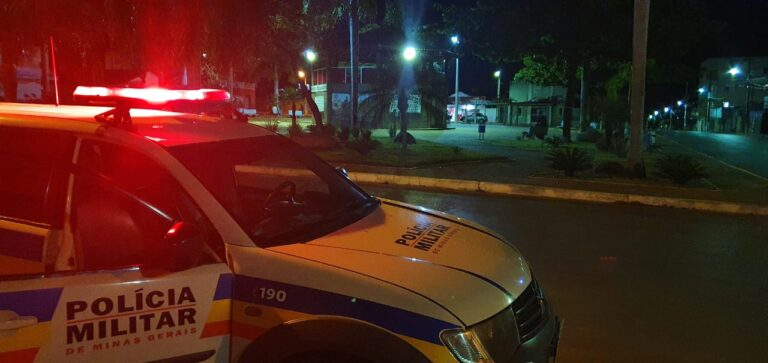 Homem é baleado na cabeça em tentativa de homicídio poucos minutos antes da virada do ano em Brasilândia de Minas