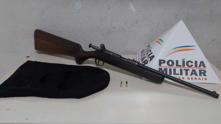 Armado com uma espingarda, criminoso rouba mercearia em plena luz do dia no Água Limpa, em João Pinheiro