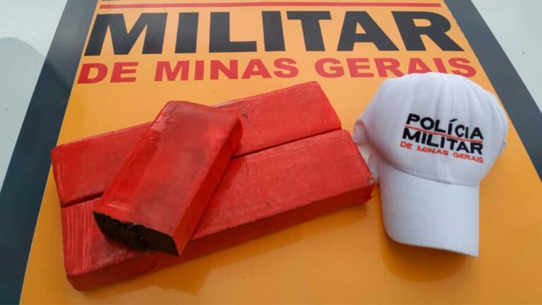 Passageiros que iriam de carona para João Pinheiro são flagrados com drogas e vão parar na delegacia em Patos de Minas