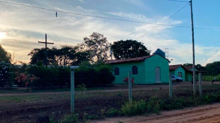 Produtores sofrem prejuízos na casa dos R$100 mil por falta de energia; Cemig culpa estradas ruins