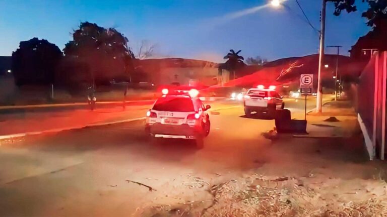 Jovem de 22 anos foge duas vezes da polícia após furtar celular, atirar para cima e ameaçar ex-namorada em Brasilândia de Minas