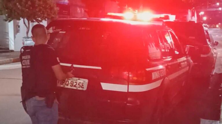 Homem é preso pela Polícia Civil após descumprir medida protetiva e agredir a ex-companheira em João Pinheiro