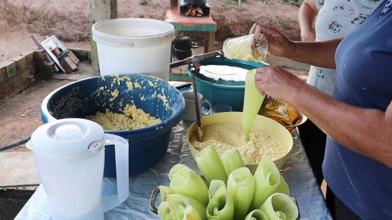 Goiás transforma pamonha em patrimônio cultural imaterial do estado