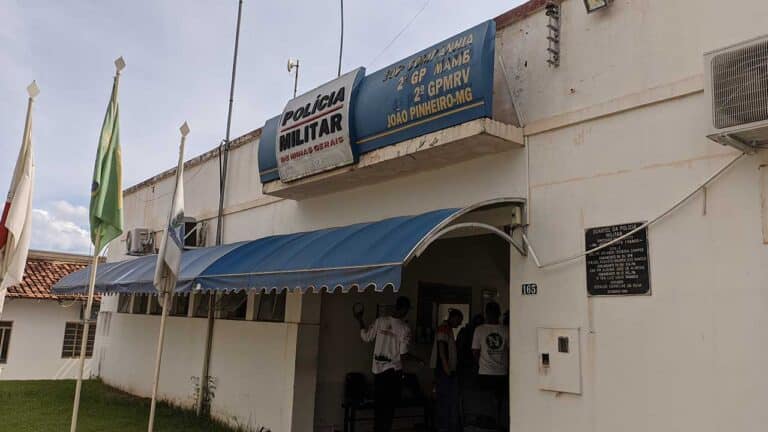 Jovem perde R$300 reais para estelionatários no golpe do PIX, em João Pinheiro