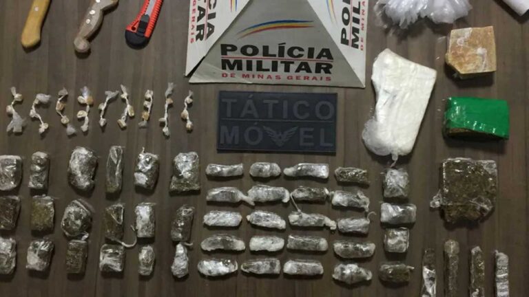 Mãe é presa depois de deixar bebê de 1 ano em casa para ir à carnaval; PM encontrou drogas no imóvel