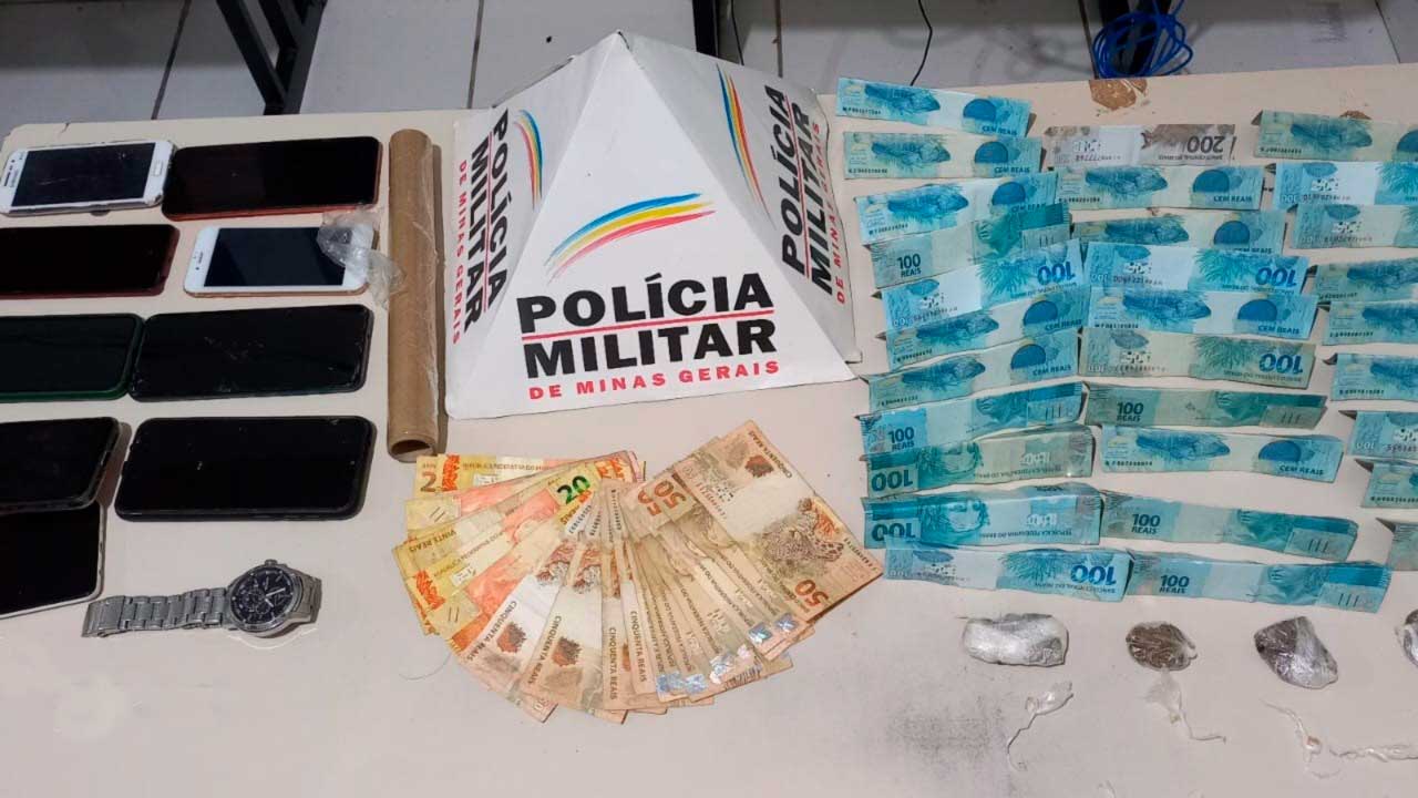 Operação policial desmantela ponto de tráfico de drogas no bairro Cais, em João Pinheiro