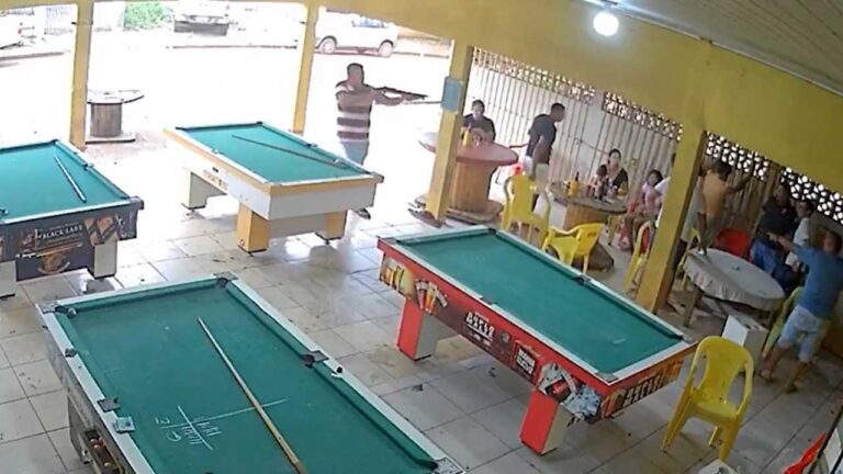 Dupla perde partida de sinuca e mata sete pessoas em bar no Mato Grosso